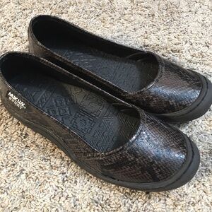 Muk Luks Faux Croc Print Shoes